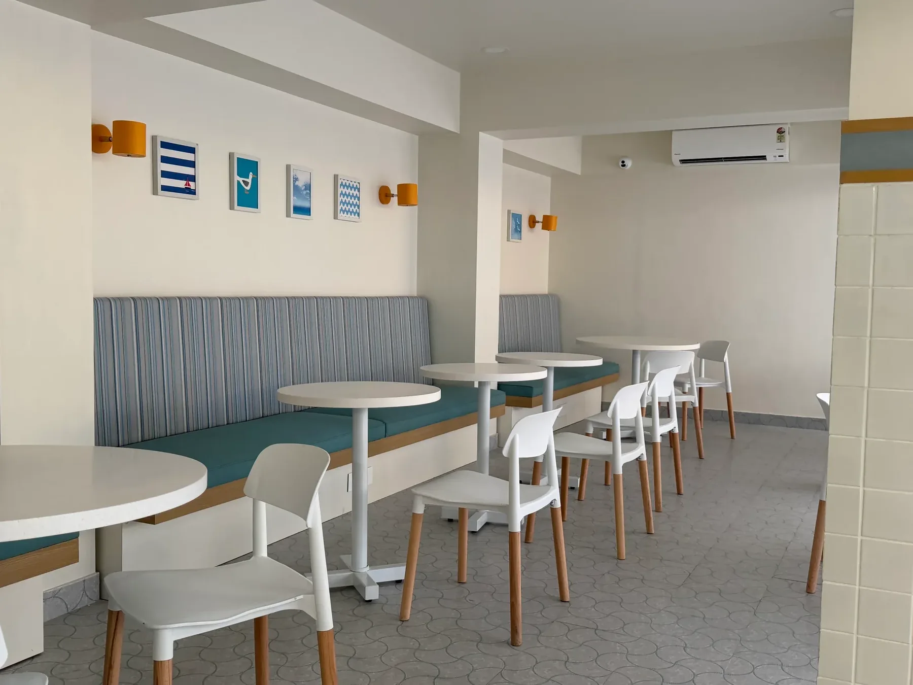 The Seagull Cafe by Sonia Gehlot